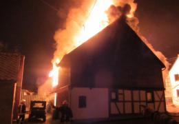 Gebäudebrand Altstrimmig