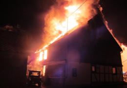 Gebäudebrand Altstrimmig